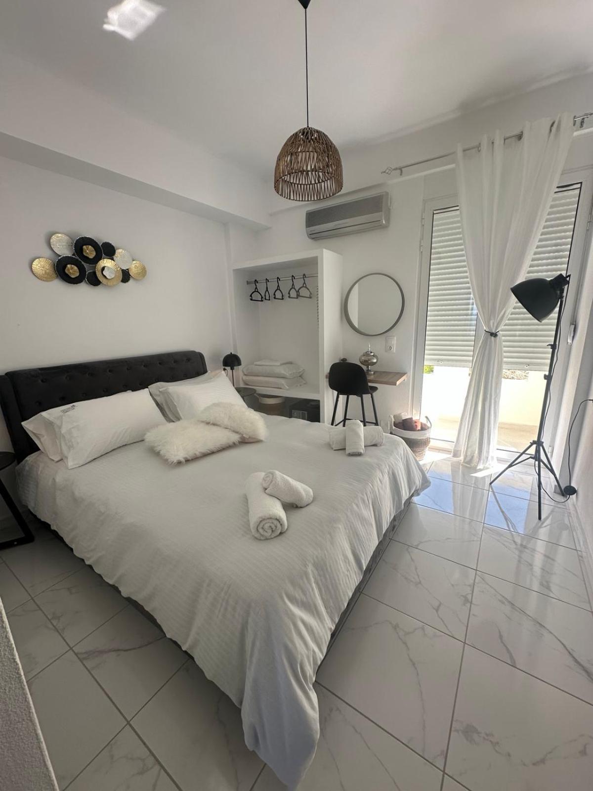 Stella & Eleni Suite With Shared Pool & Open View Kalamaki  Exterior photo